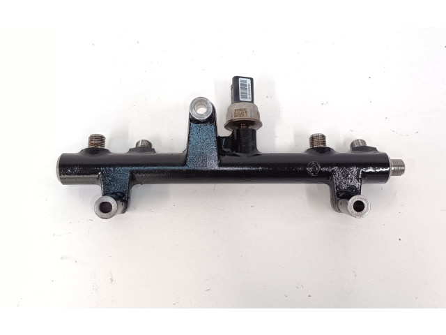 Топливная рампа 9681909680 Ford Galaxy для двигателя DW10C