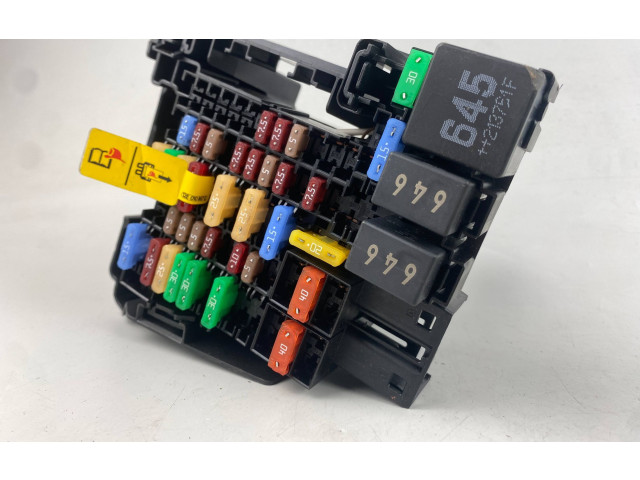 Блок предохранителей 5WA937615   Volkswagen ID.3    