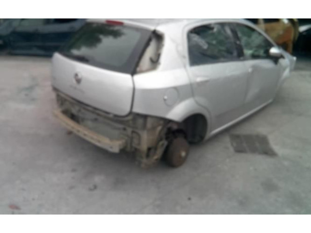 Přístrojová deska Fiat Punto Evo 2013 51917424