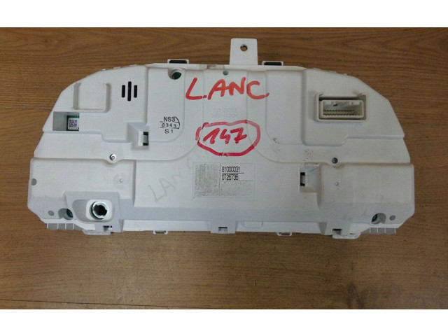 Панель приборов 8100C031 Mitsubishi Lancer X