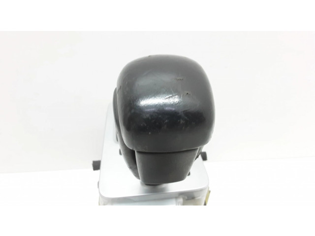 Механизм переключения передач (кулиса) (в салоне)