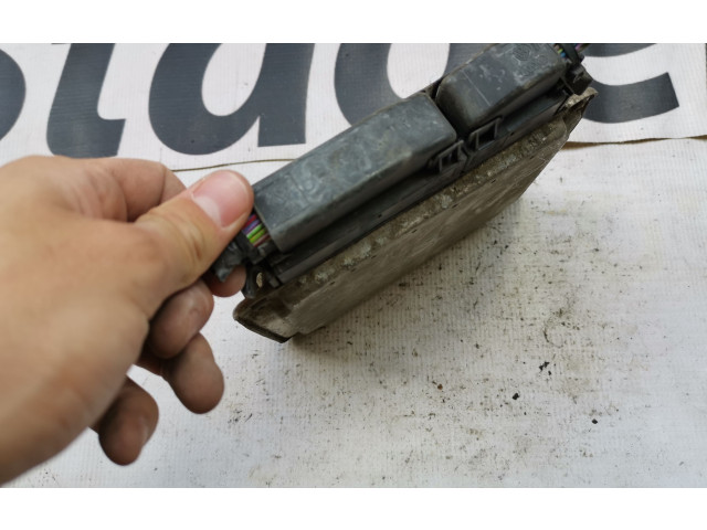 Řídící jednotka 030906026C, 0261200257 Volkswagen Golf III 1996