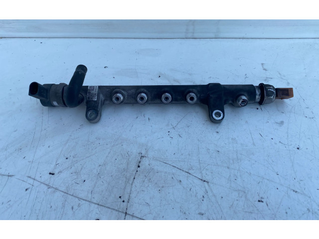 Vstřikovací lišta 03L089C   Volkswagen Tiguan     