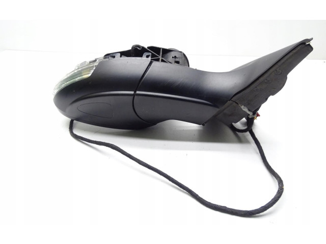 Зеркало электрическое Skoda Yeti (5L) 2009 - 2017 года