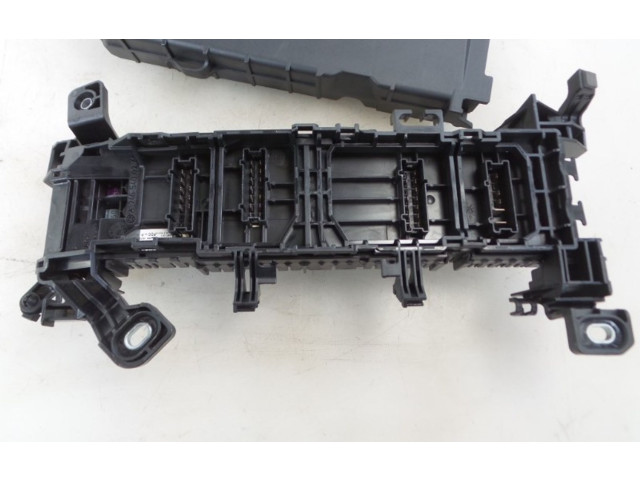 Блок предохранителей  A2465400240, A2465400240   Mercedes-Benz A W176    