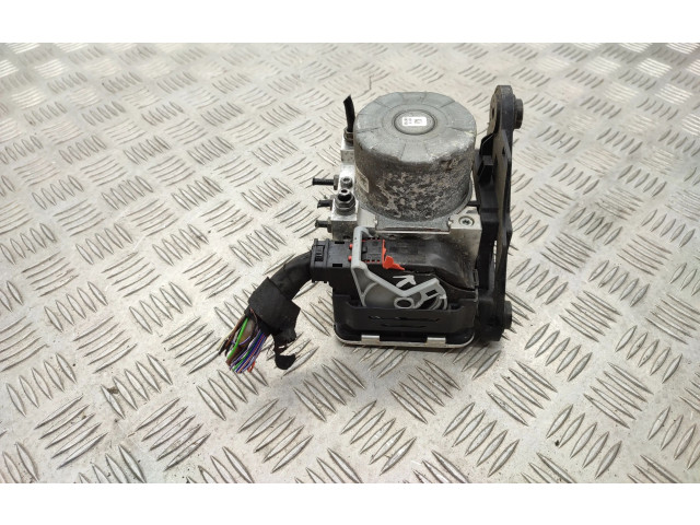 Блок АБС 5Q0614517EE   Audi  A3 S3 8V  2013 - 2019 года