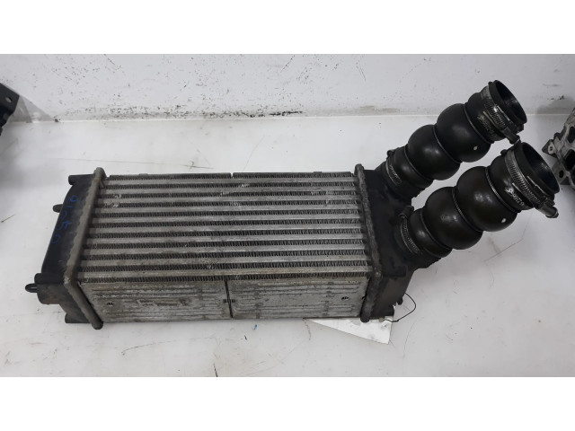 Интеркулер 9648551880 Citroen C4 I 1.6