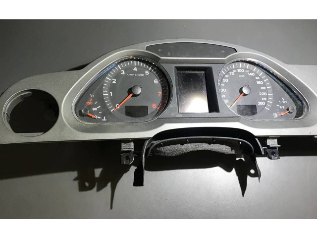 Панель приборов 4F0920900M, 4F0910900A   Audi A6 S6 C6 4F       
