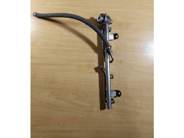 Магистральная трубка топлива 058133681 Audi A6 S6 C4 4A