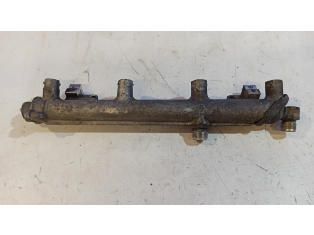 Топливная рампа 12569089, 12569628   Saab 9-3 Ver2 2.0  для двигателя B207R