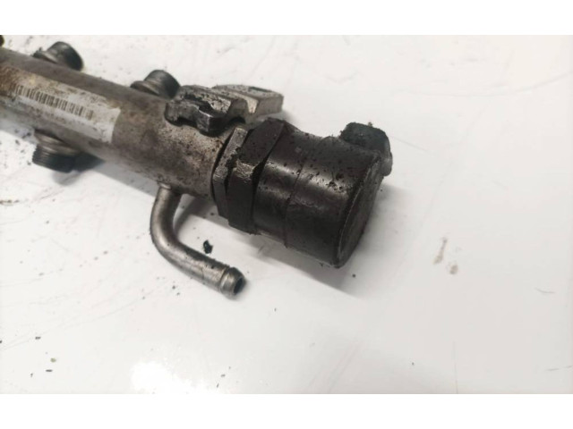 Топливная рампа a64207000495002, a64207000495   Mercedes-Benz ML W164  