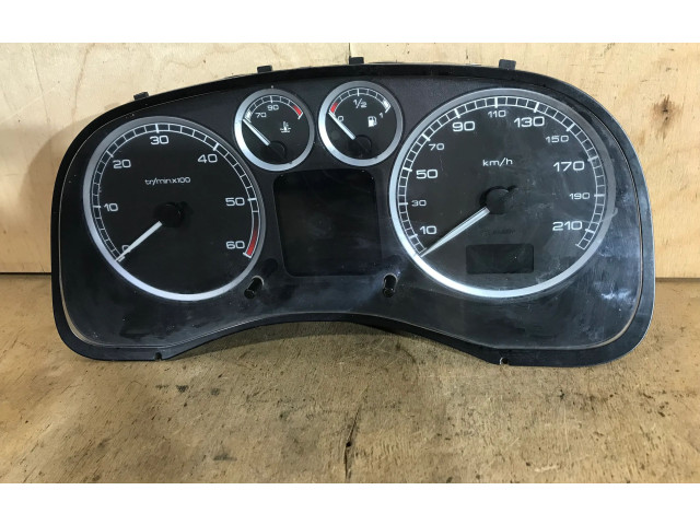 Спидометр (приборный щиток) 9636708880 Peugeot 307 2001