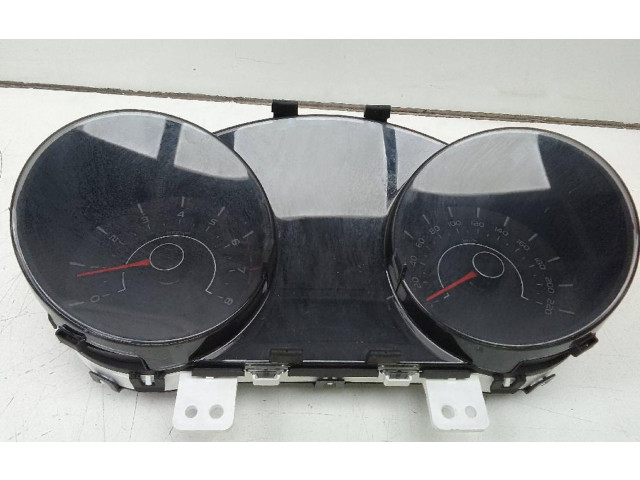 Přístrojová deska SsangYong Tivoli 2022 8021035040