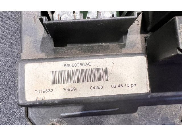 Блок предохранителей 56050066AC, 30959L Jeep Grand Cherokee (WK)
