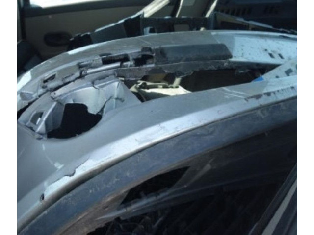 Вентилятор радиатора     7701068310    Renault Clio III 