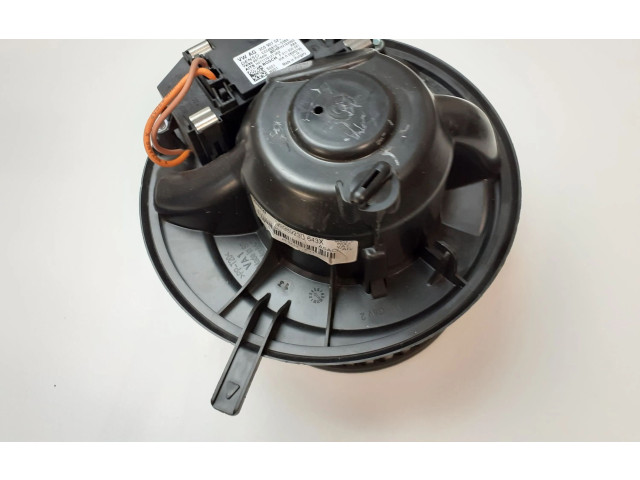 Вентилятор печки    1K1820015L, E509E302793U176   Volkswagen Touran I