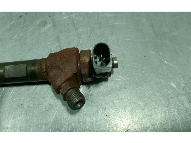 Жиклер (жиклеры) (форсунка (форсунки) 03L130277J Skoda Octavia Mk2 (1Z)