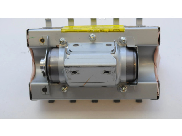 Подушка безопасности пассажира Subaru Legacy