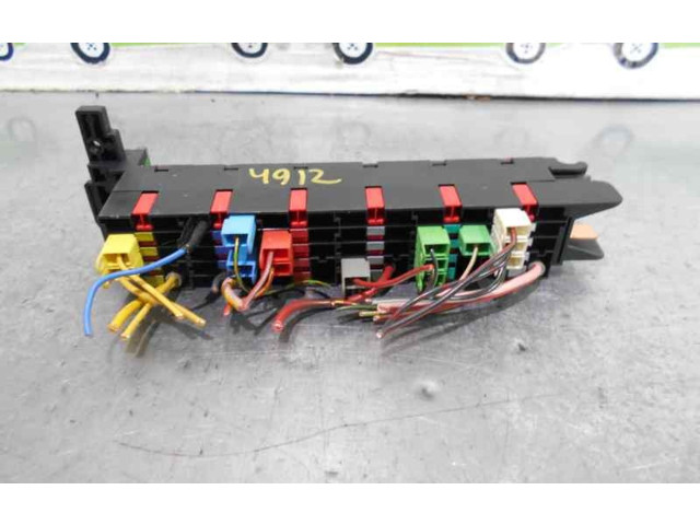 Pojistková skříňka Řídící jednotka BSM 2025450801, 897084000 Meredes-Benz C W202 1996