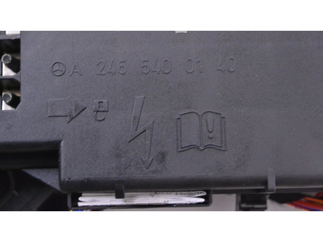 Pojistková skříňka A2465400140 Mercedes-Benz GLA W156 2017