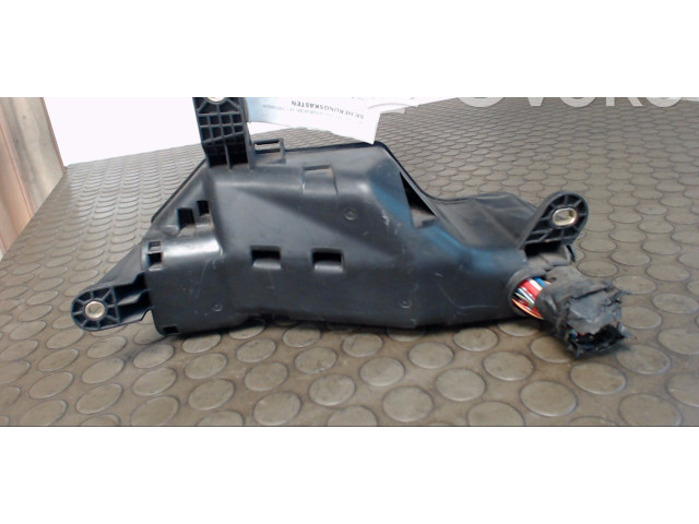 Блок предохранителей     Lexus IS 200-300    