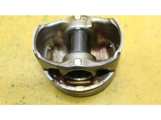 Píst    Seat Leon (5F)     