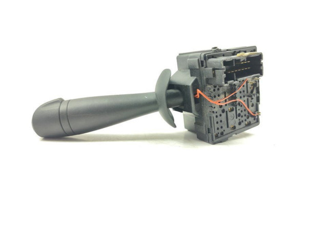 Ручка стеклоочистителей 8201168008 Dacia Dokker