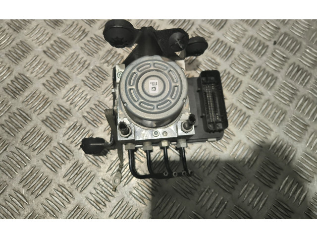 Блок АБС 31451210   Volvo  XC90  2014 -  года