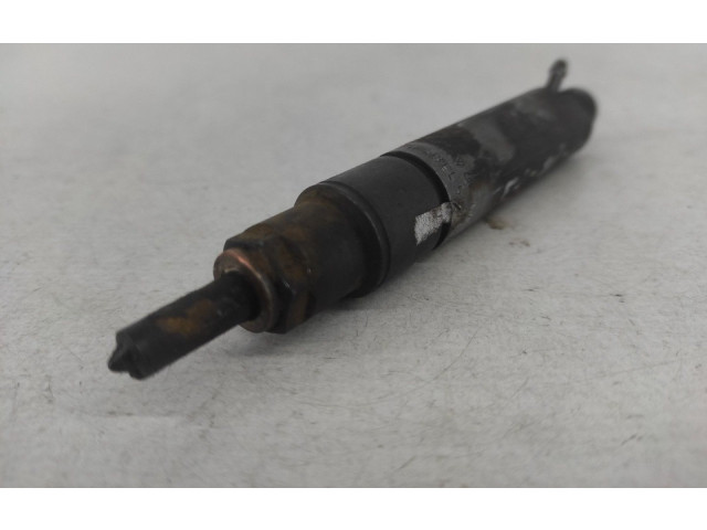 Vstřikovač 028130201G Audi 80 90 S2 B4 1Z