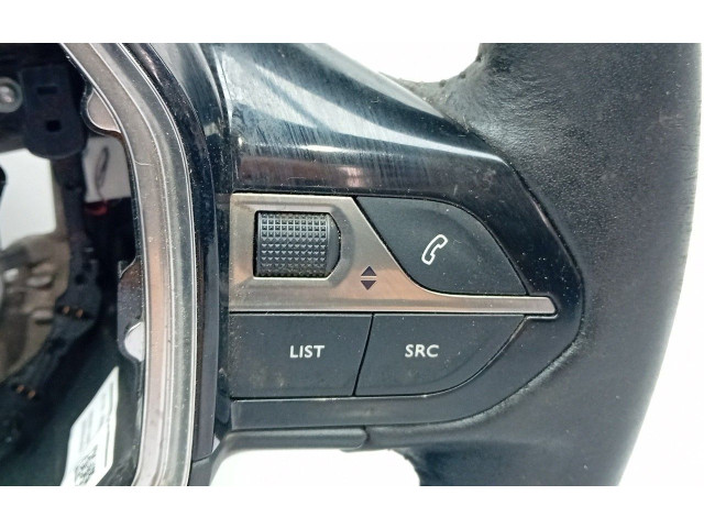 Руль Peugeot 2008 II 2019 - года 98255044ZD, 640497100B