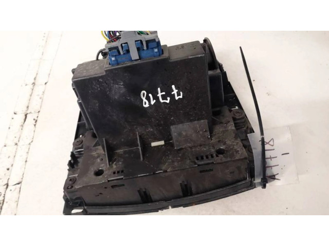 Блок управления климат-контролем 25752261, mx237000-1040   Cadillac CTS