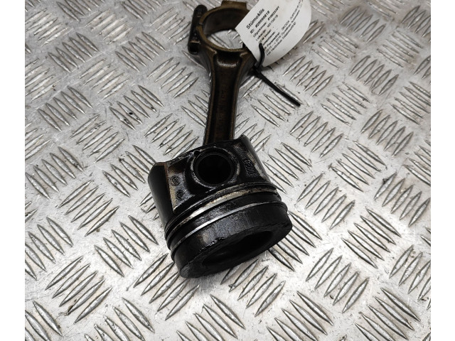  Поршень DCXA 04L107065D, 03L105401A  Skoda Superb B8 (3V)  