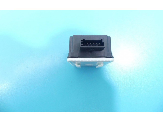 Блок комфорта A2C93336700-04, IMPRK1147569 Tesla Model S