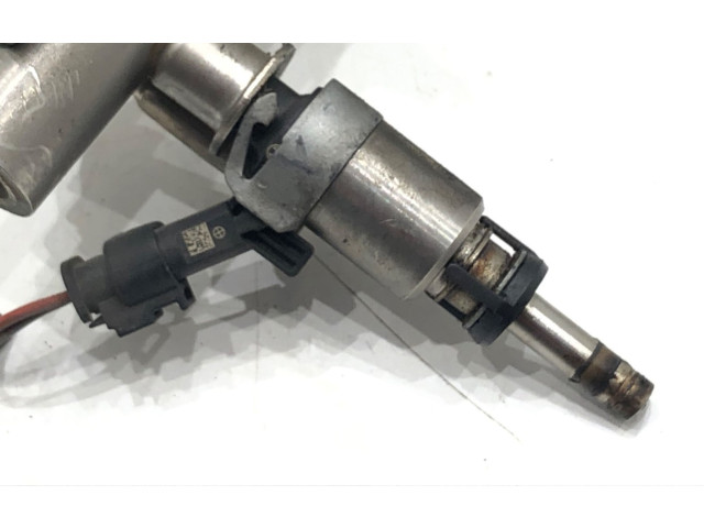 Топливная рампа 06J133317M   Audi A3 S3 8P  