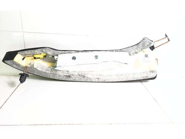Подушка безопасности в сиденье 5E0885701 Skoda Octavia Mk3 (5E)
