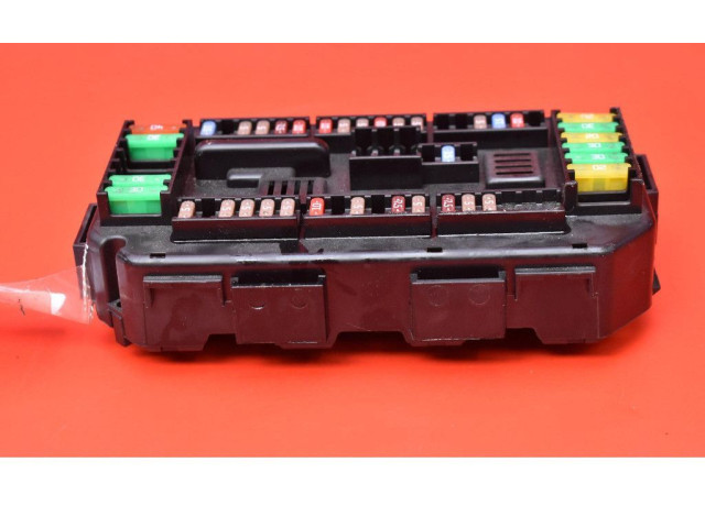 Блок предохранителей 9389068, 9389068 BMW Z4 E89