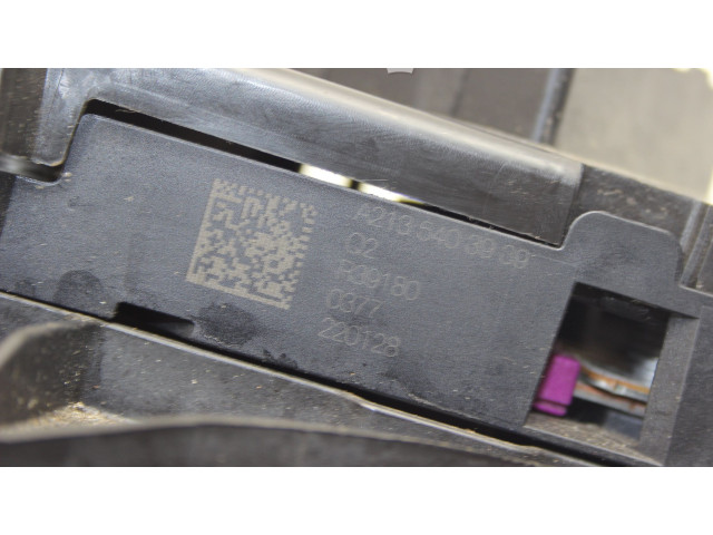 Блок предохранителей  A2135403939   Mercedes-Benz EQC    