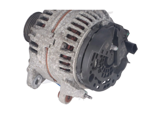 Генератор 07K903023F Audi Q3 8U
