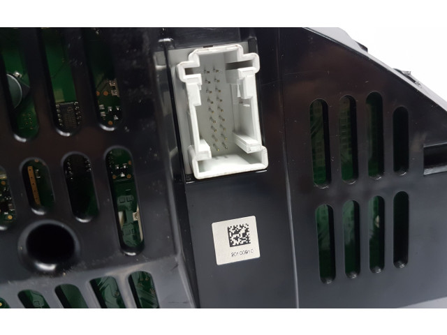 Přístrojová deska Mercedes-Benz E C207 W207 2010 A2129003509