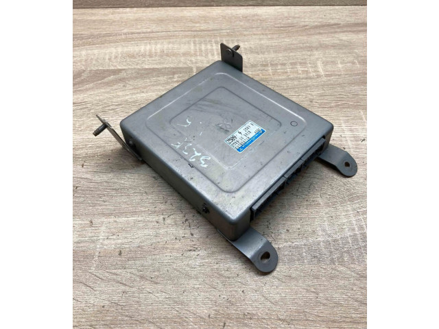 Блок управления двигателем Блок управления Z50918881B, E2T81671M   Mazda 323 F