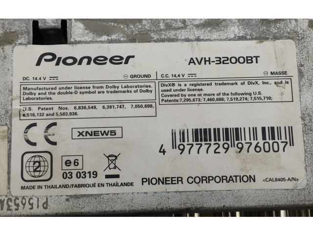 Дисплей    AVH3200BT   Volkswagen Golf IV