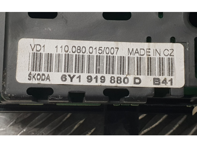 Панель приборов 6Y1919880D   Skoda Fabia Mk1 (6Y)       
