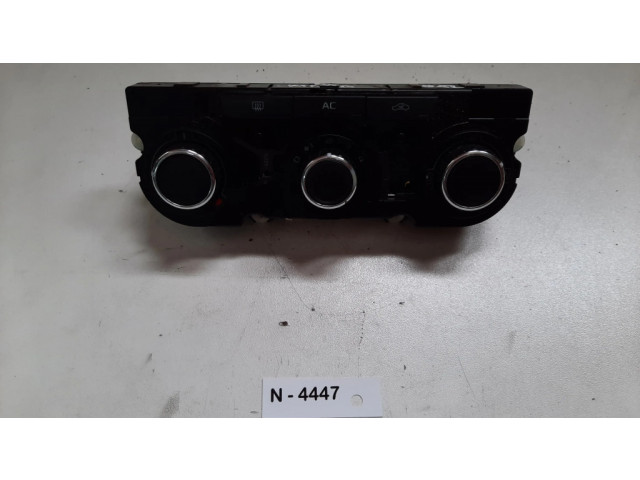 Блок управления климат-контролем 3T0820047AF Skoda Octavia Mk2 (1Z)