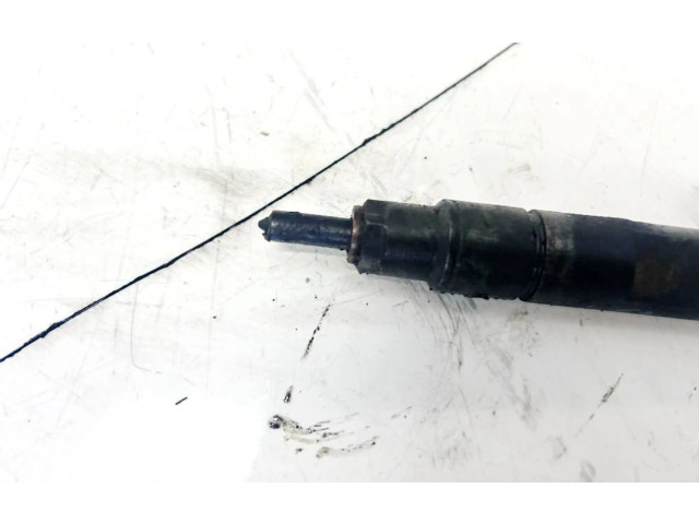 Форсунка 038130202b    Skoda Octavia Mk1 (1U)   