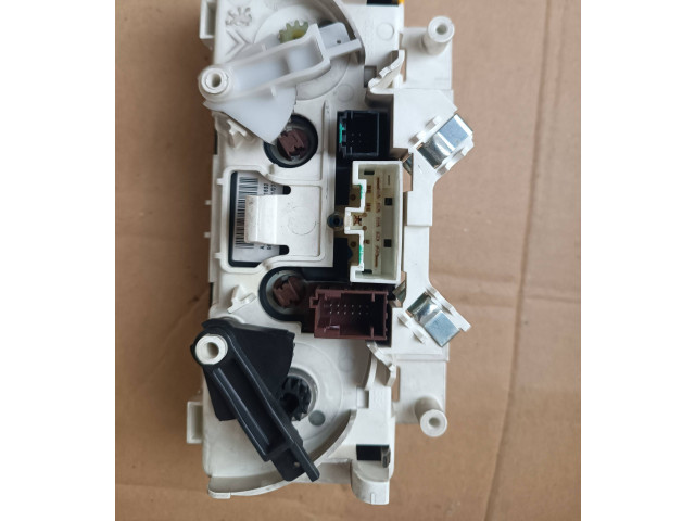 Блок управления климат-контролем 9676532480 Citroen Berlingo