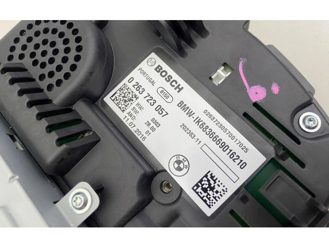 Přístrojová deska BMW 7 G11 G12 2020 0263723057