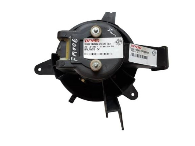 Вентилятор печки    68363399AA   Jeep Compass