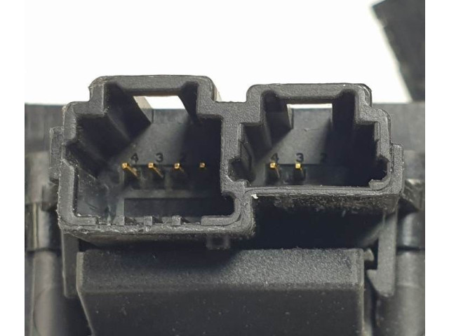 Подрулевой шлейф SRS 681726046R   Dacia Sandero