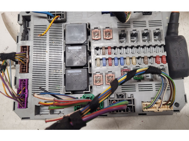 Блок предохранителей 9X2314B476BC, 73409724 Jaguar XF