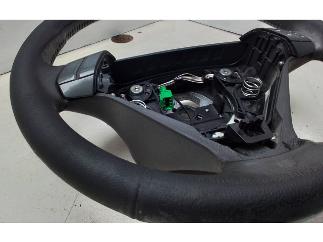 Руль Volvo S60 2005 - 2010 года 06666887